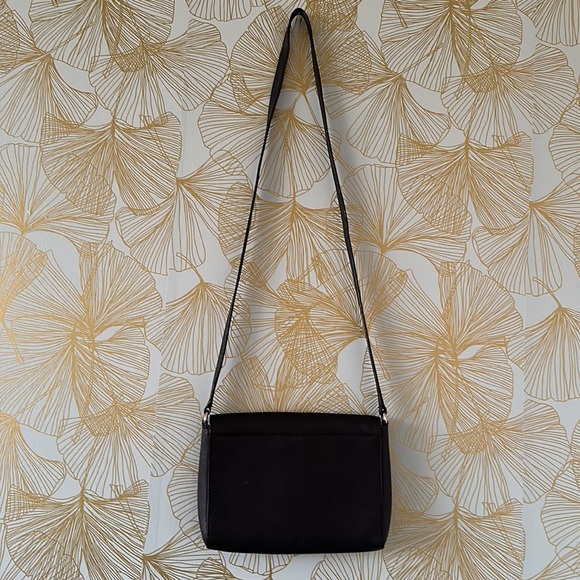 Cove Street Dody Crossbody - Picture 4 of 4